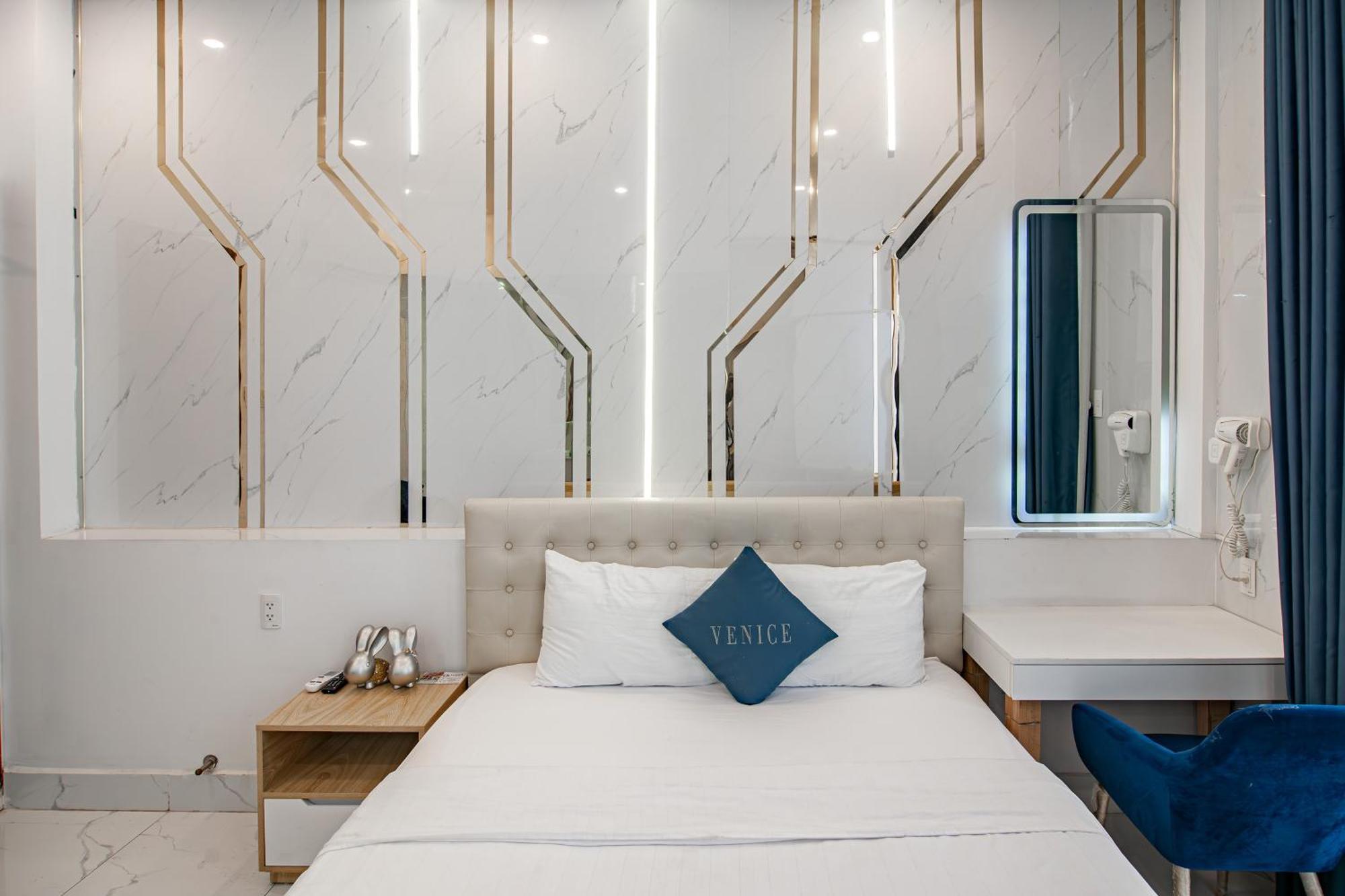 Venice 1 Hotel Ho Chi Minh Zewnętrze zdjęcie
